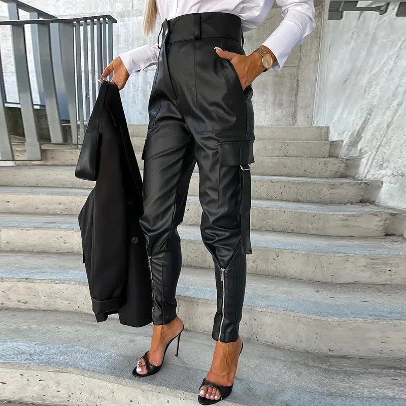 Trendy front detailing dress pants