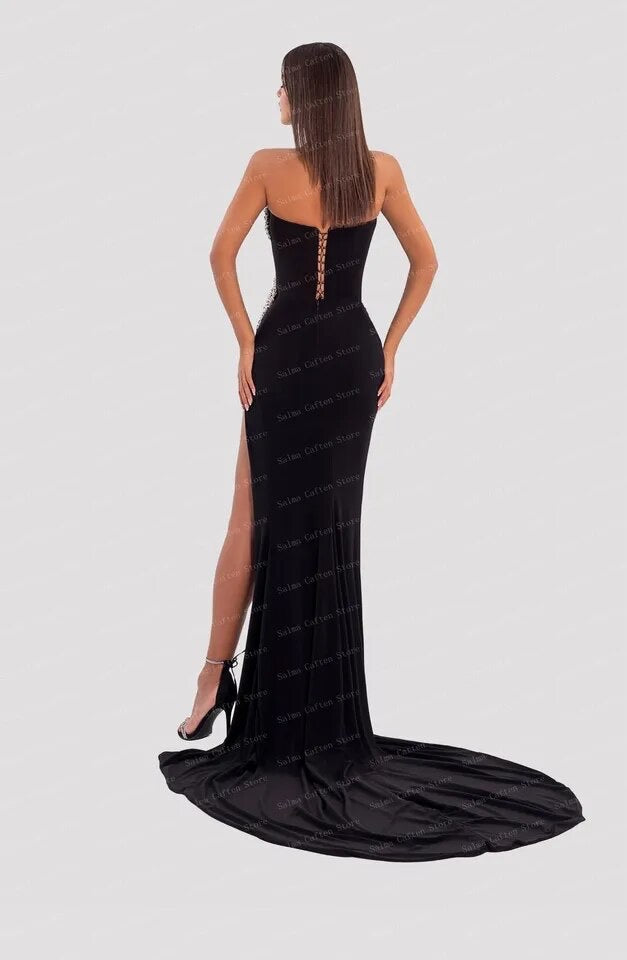 Chic high split gown